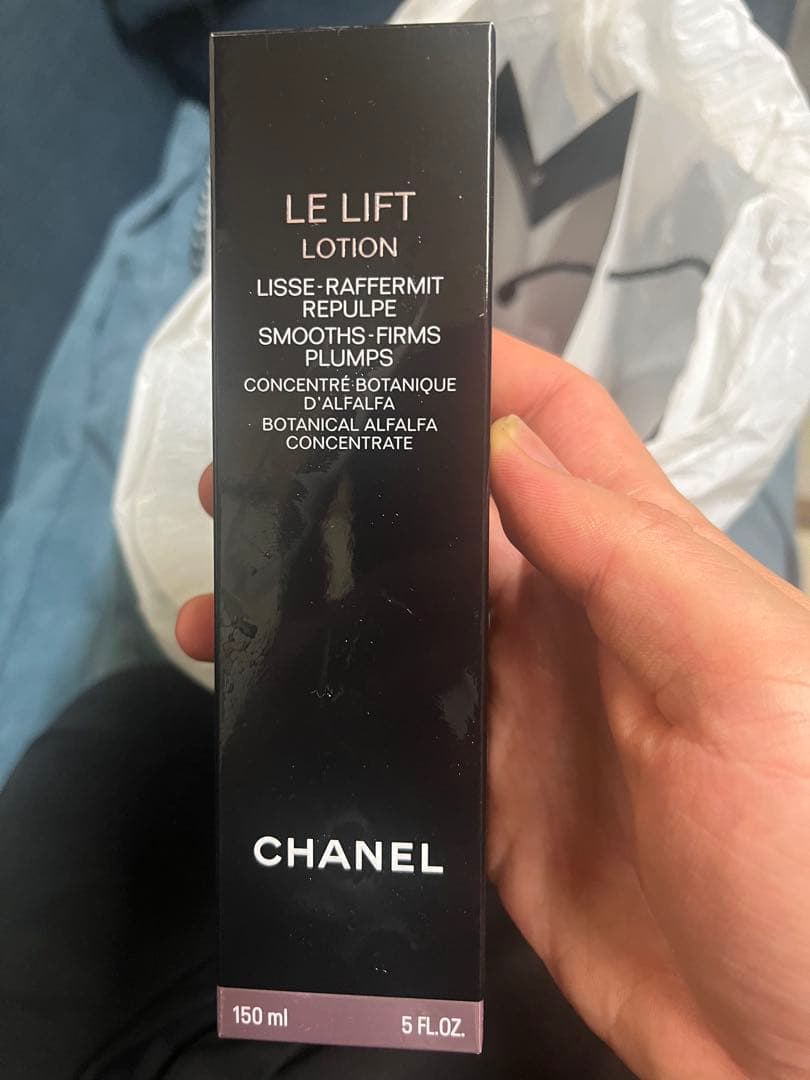 CHANEL LE LIFT LOTION 150ml 新品