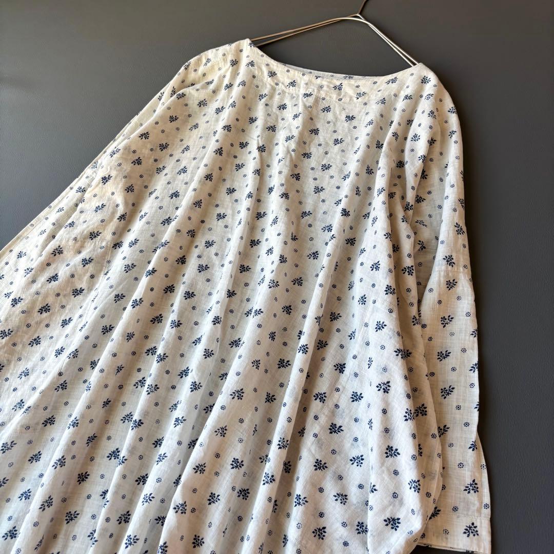 45R ロングワンピース　フラワープリント　小花柄　ガーゼ生地　ワイドシルエット