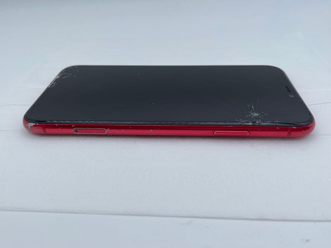 S*）様 Apple iPhone 11 128GB レッド SIMフリー ジャ