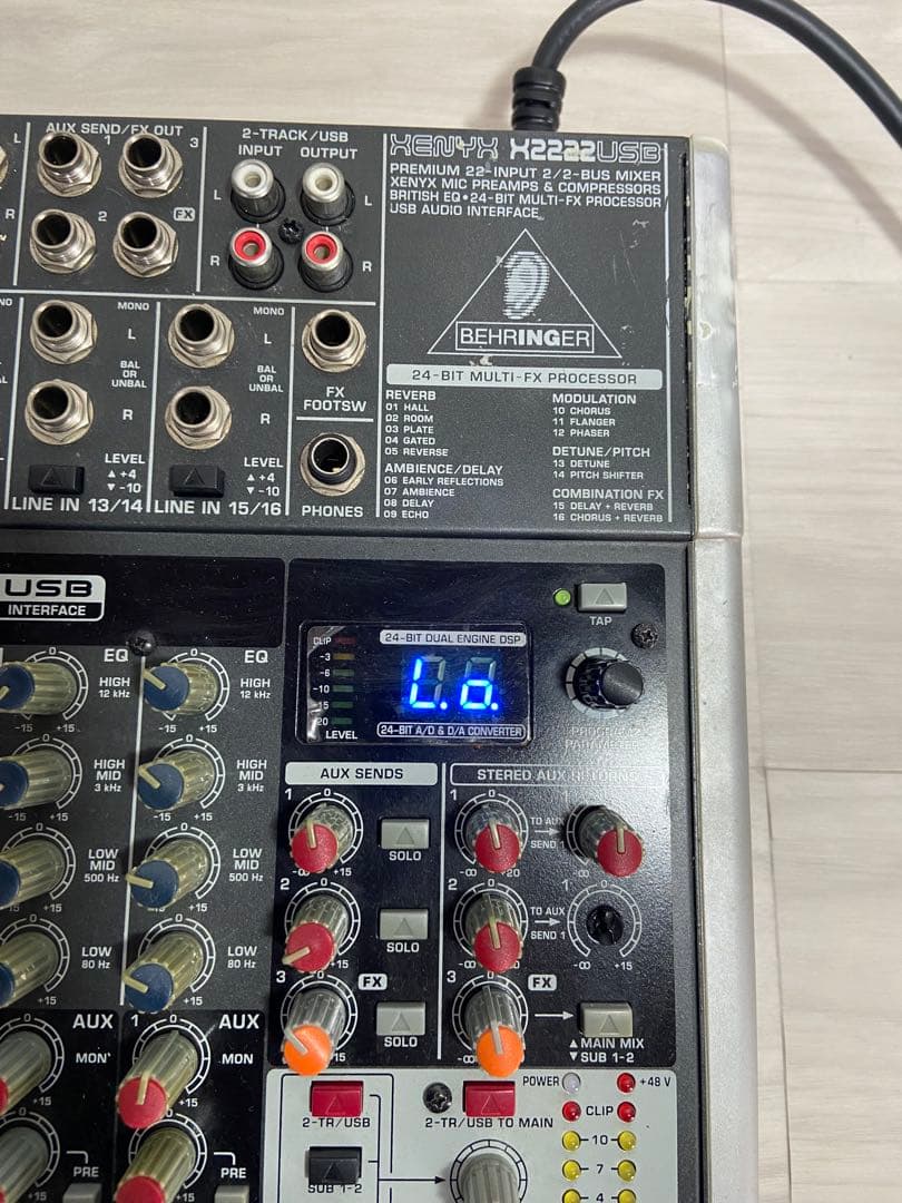 即日発送　BEHRINGER XENYX X2222USB ミキサー