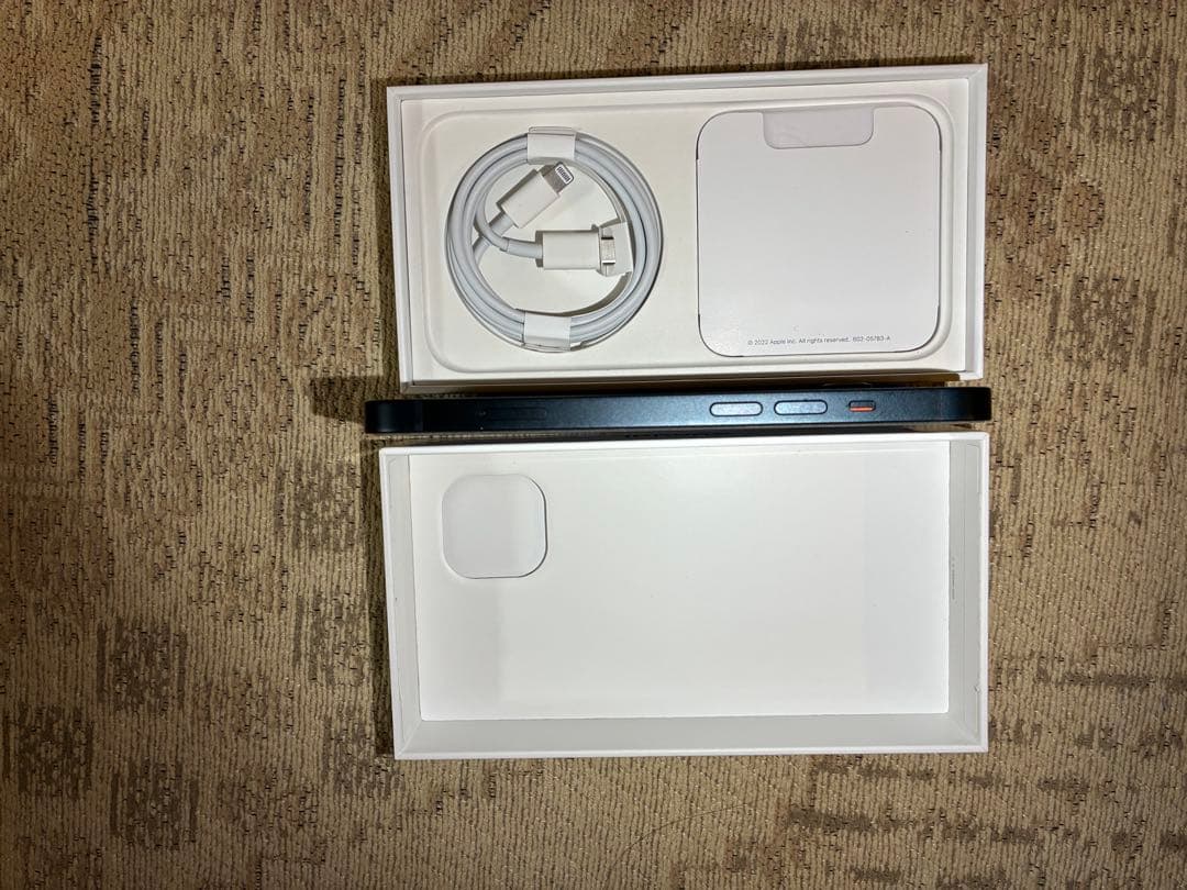 Apple iPhone14 ブラック 128GB本体 充電ケーブル付き