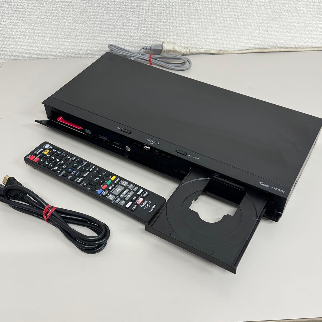 ☆シャープ　2019年製　ブルーレイディスクレコーダー￼￼ 2B-C10BT1