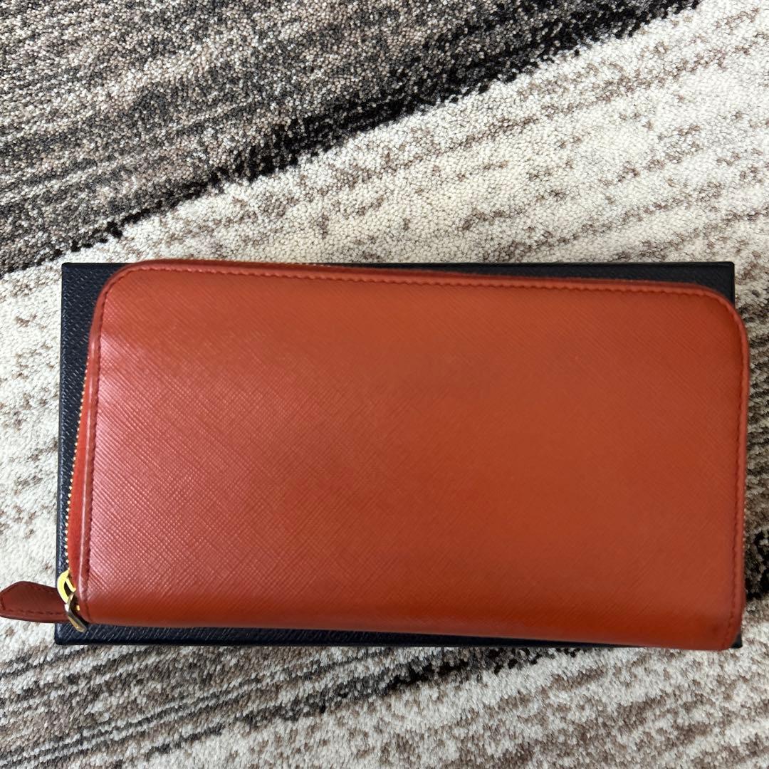 PRADA 長財布　今月まで‼️