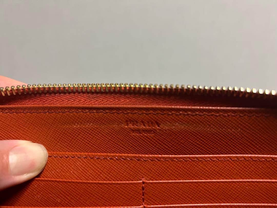 PRADA 長財布　今月まで‼️