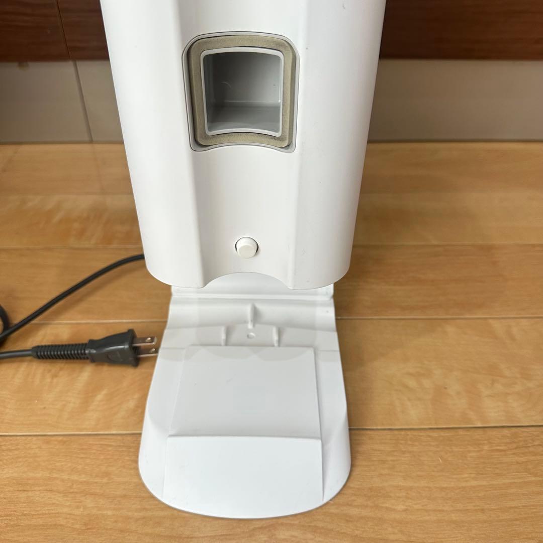 Panasonic MC-NS10K コードレス掃除機 2023年製