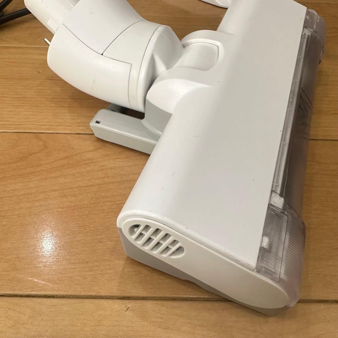 Panasonic MC-NS10K コードレス掃除機 2023年製