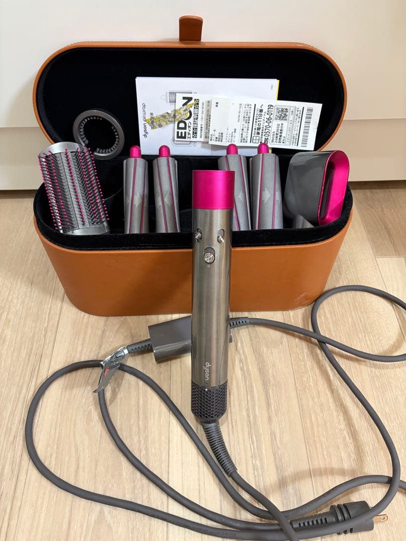 ダイソンエララップヘアスタイラー正規品