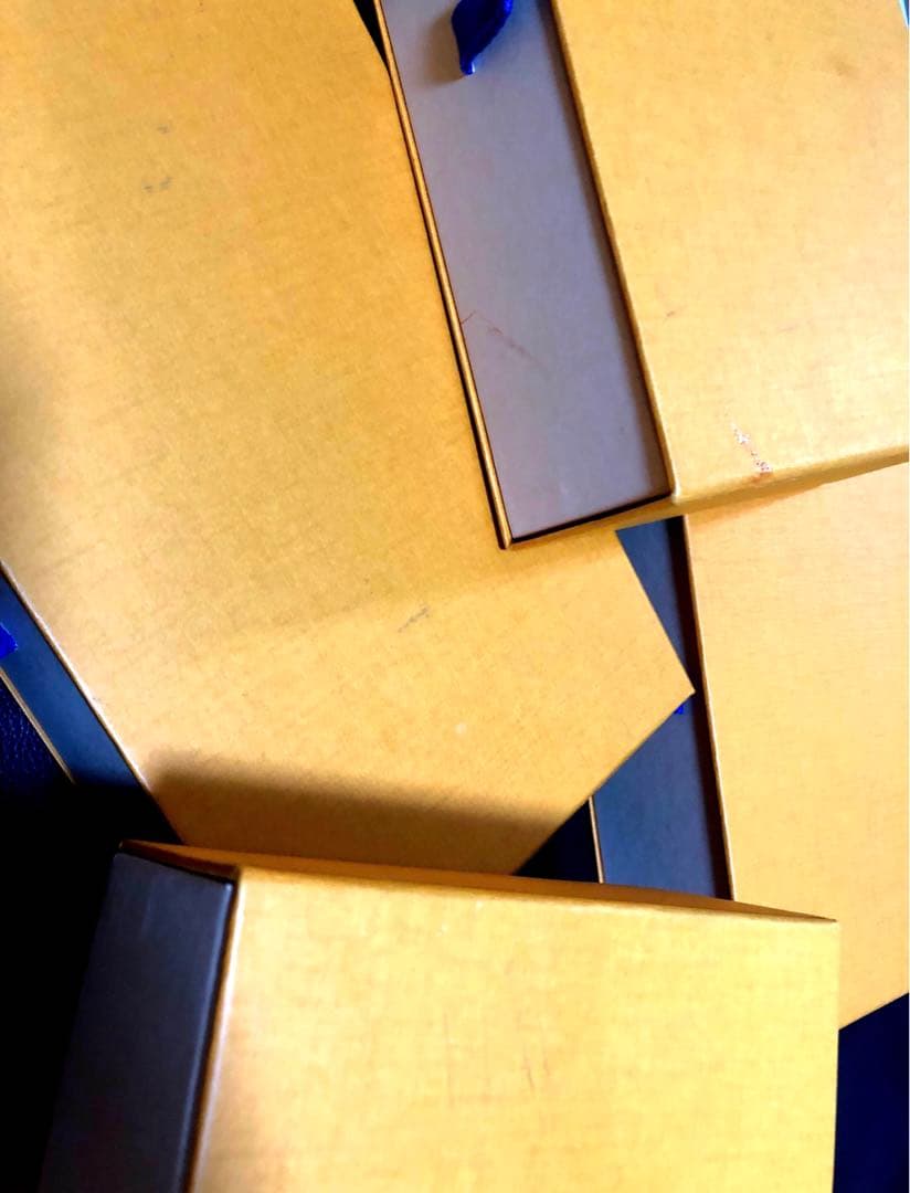 最終価格　ルイヴィトン　財布空箱、小物空箱、保存袋、リボン等　32