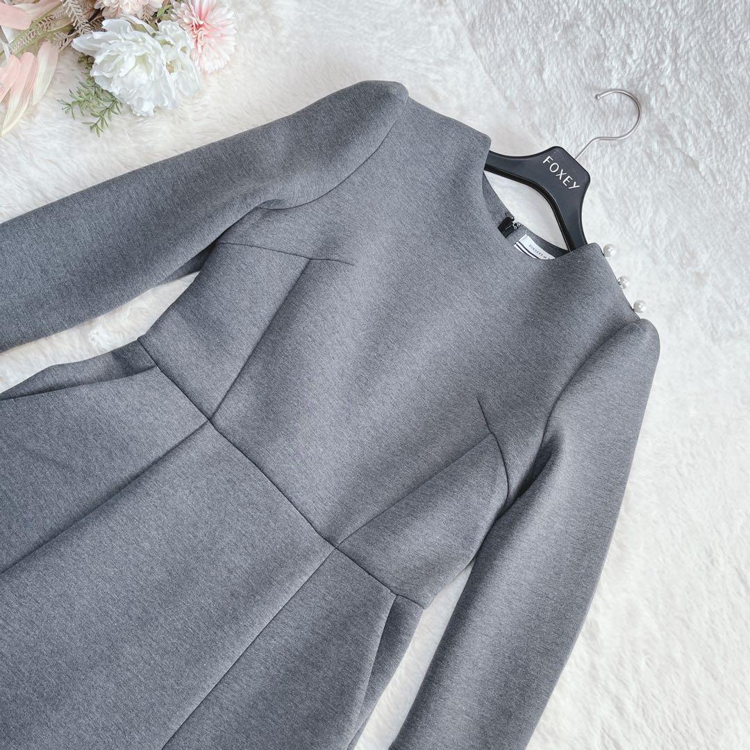 ボーダーズアットバルコニー　肩パール　ラウンドミディワンピース　グレー　36