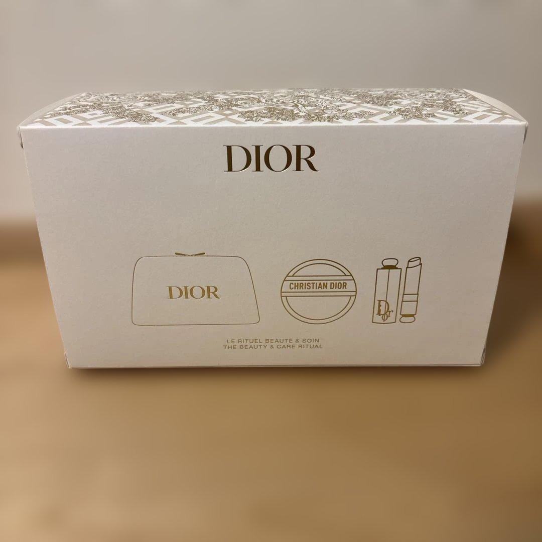 DIOR クリスマスコフレ2024 ビューティ&ケアセット　ショッパー付