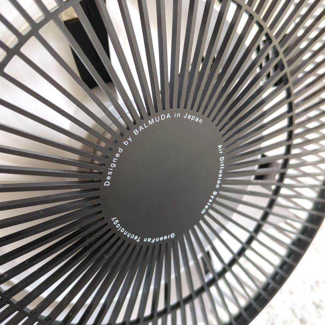 バルミューダ GreenFan Cirq