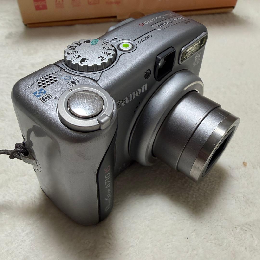美品【Canon／デジタルカメラ】 PowerShot A710 IS