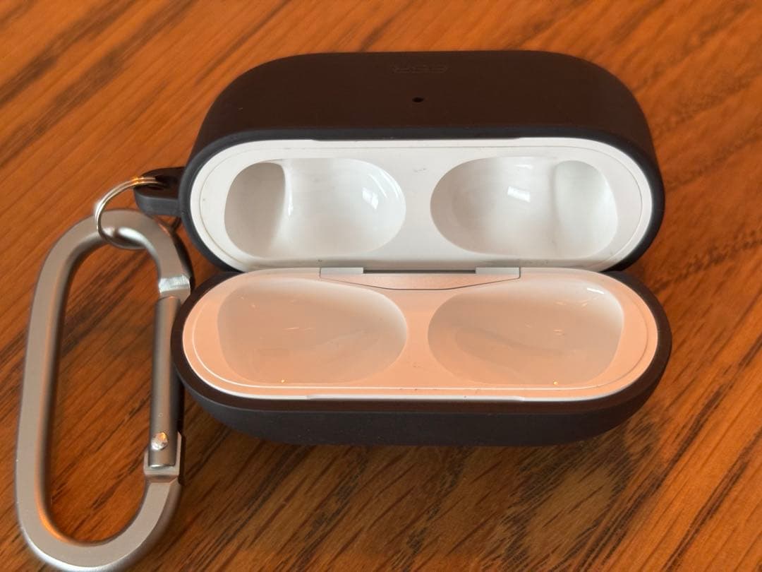 【美品】AirPods Pro2 第2世代（USB-typeC） ケース付き
