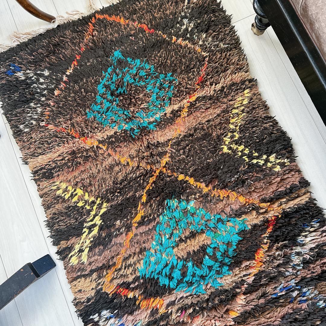 モロッコ ヴィンテージラグ141 レア ブラウン ターコイズ オレンジ イエロー