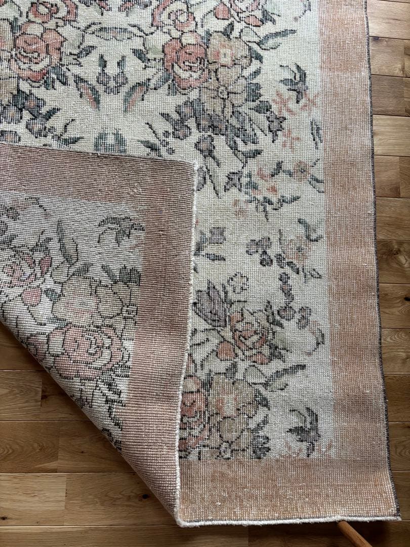 レア！　ヴィンテージ　トルコラグ　花柄　アンティークラグ