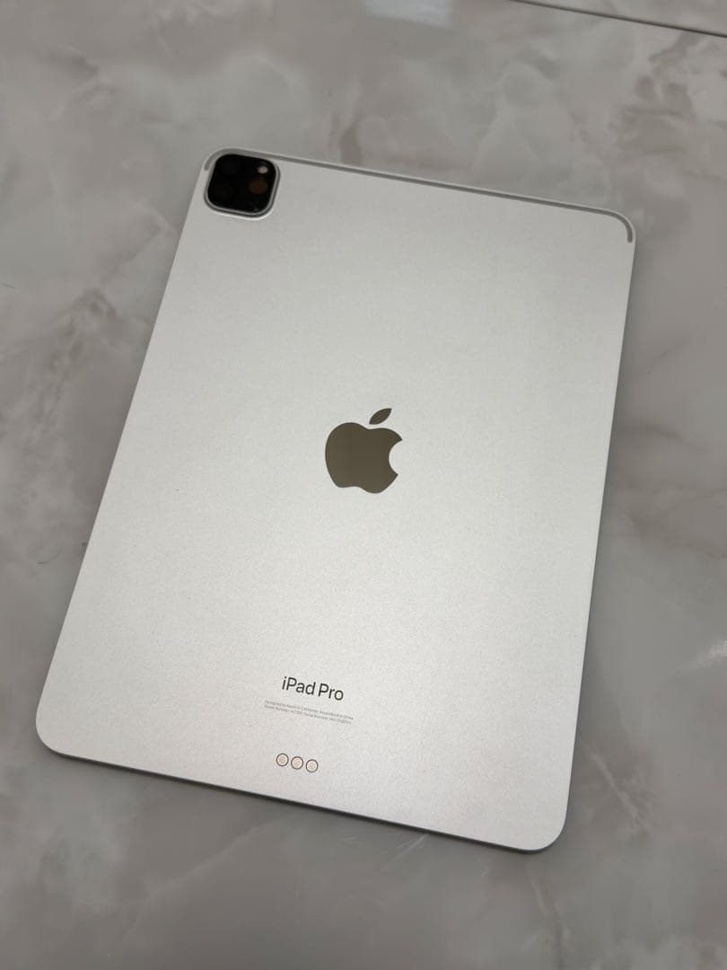 iPad Pro 11インチ（第4世代）128GB Wi-Fi