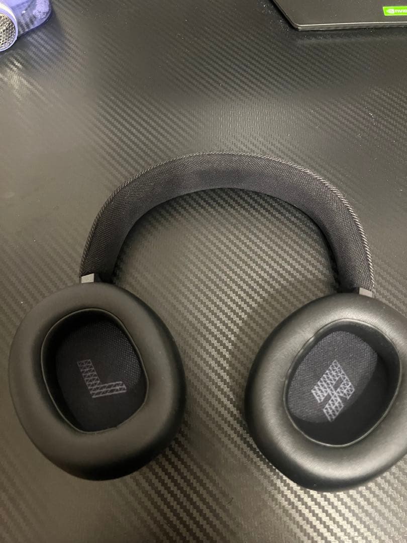 JBL LIVE 770 NC ブラック