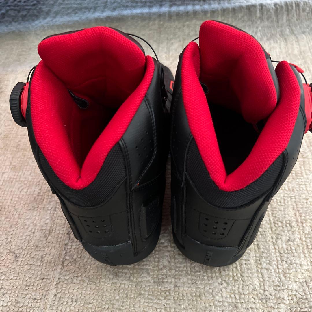 TAICHI バイク用靴 BOAシステム ブラック/レッド