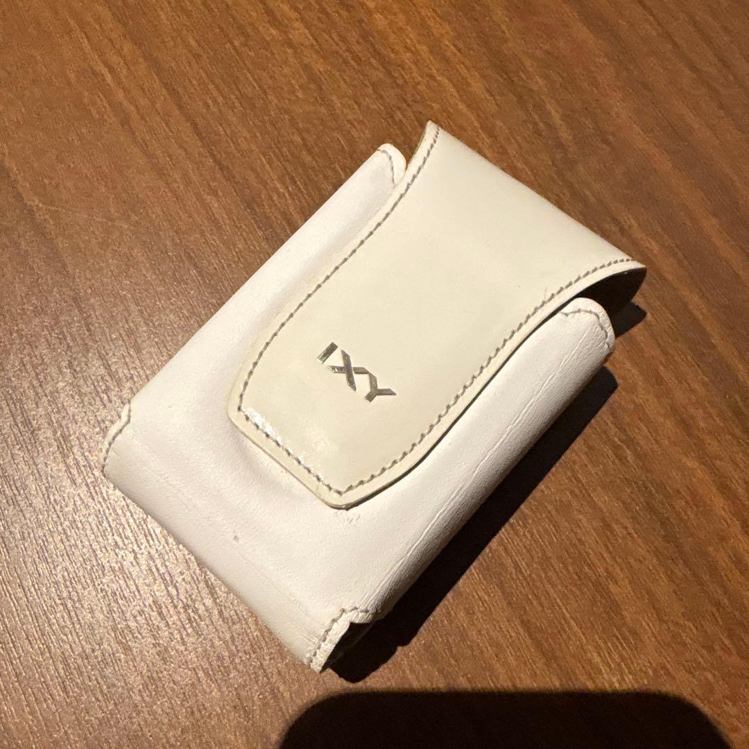 レア　Canon　デジタルカメラ　ixy 30s ホワイト