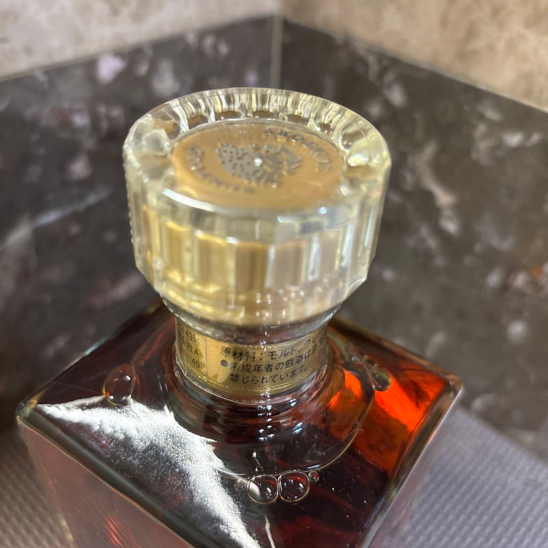 クレスト12年ウイスキー　古酒