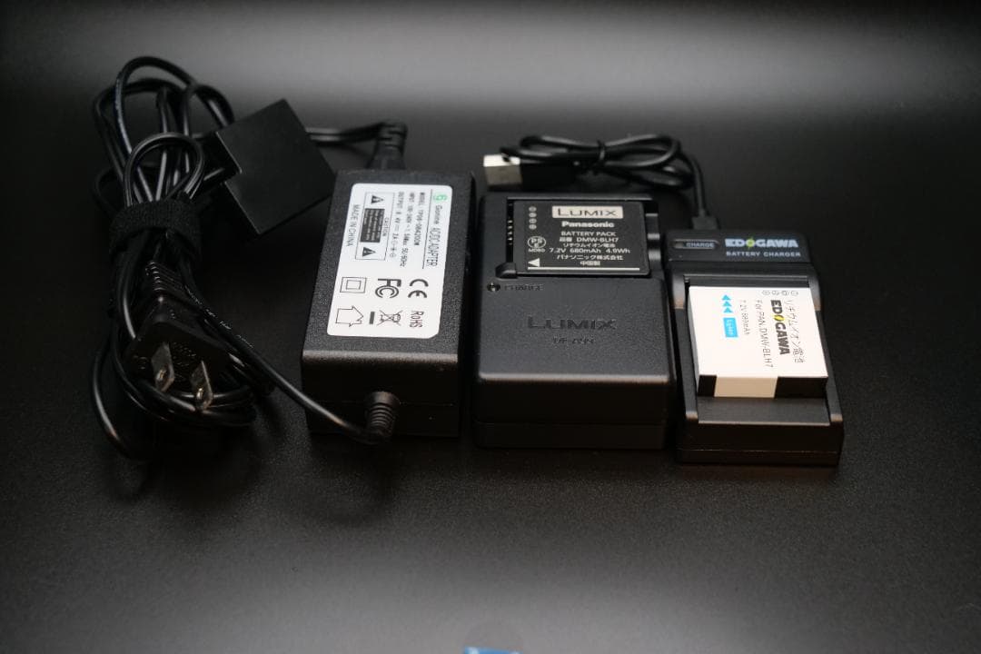 Panasonic lumix DMC-GM1K 25㎜単焦点レンズ 電源セット