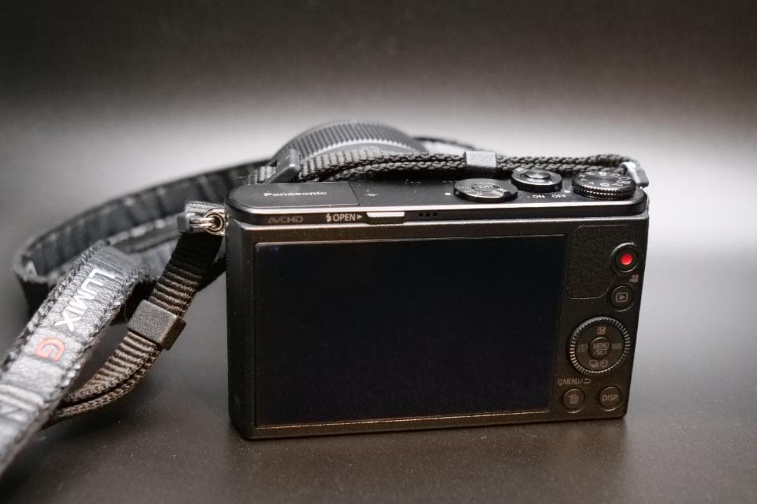 Panasonic lumix DMC-GM1K 25㎜単焦点レンズ 電源セット