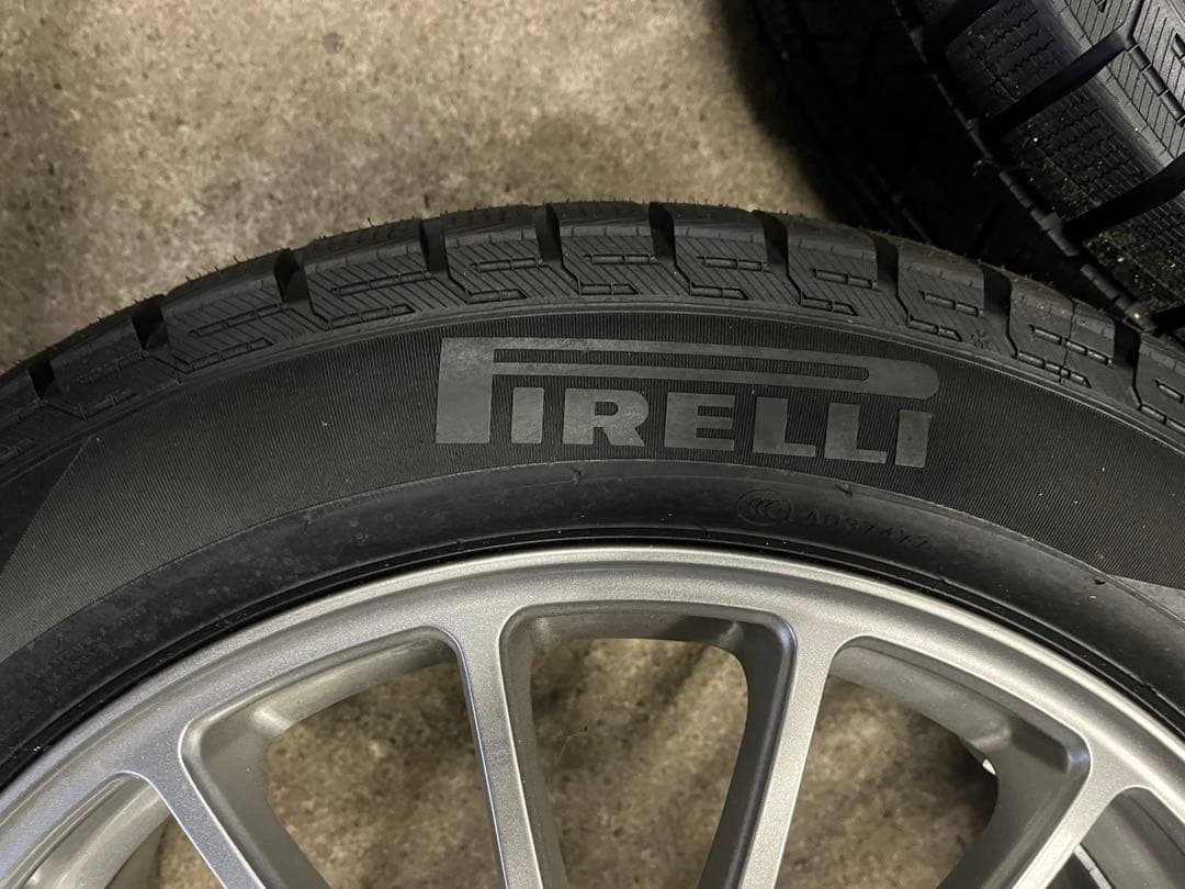 235/50R18PIRELLI スタッドレスタイヤ・ホイールセット
