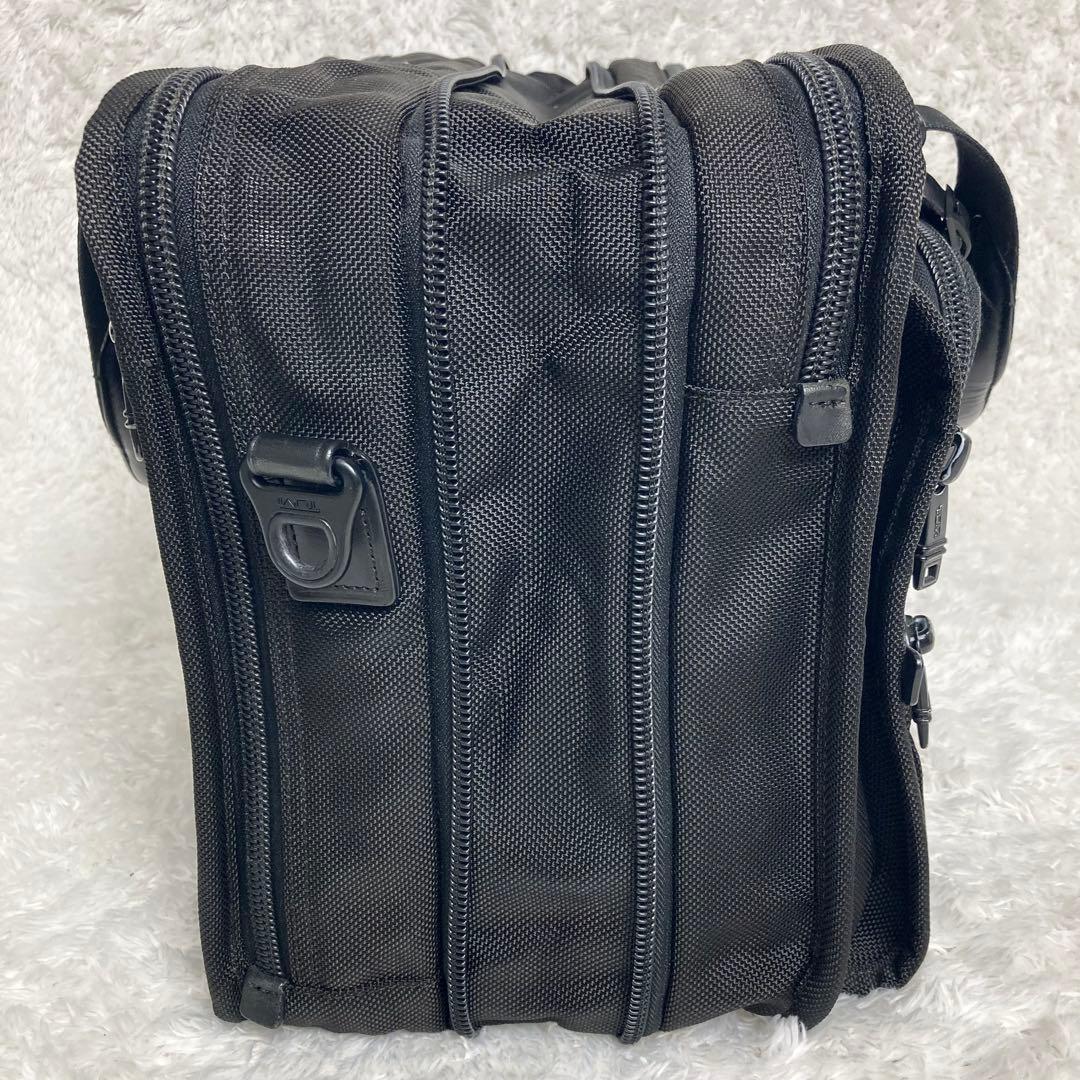 TUMI アルファ エクスパンダブル　オーガナイザー　ブリーフケース