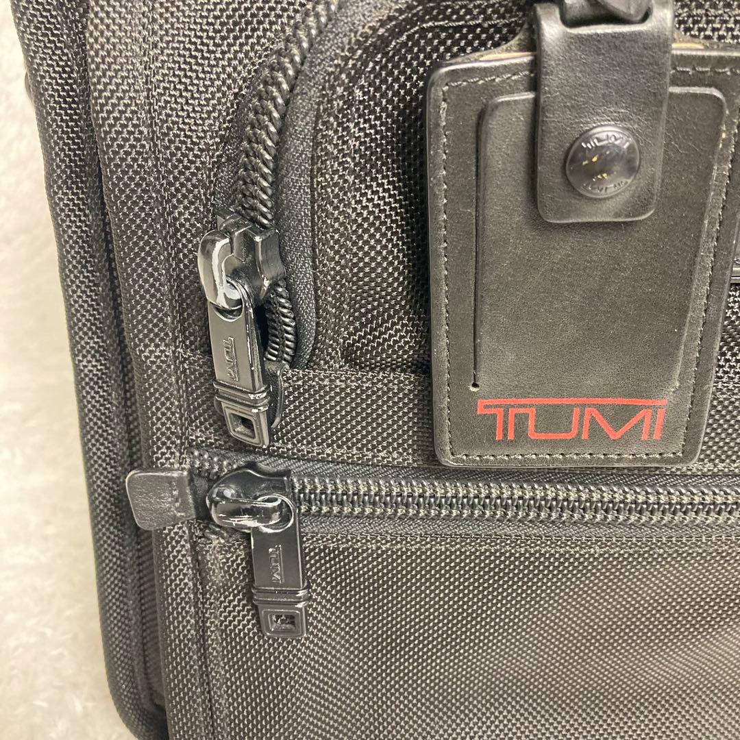 TUMI アルファ エクスパンダブル　オーガナイザー　ブリーフケース