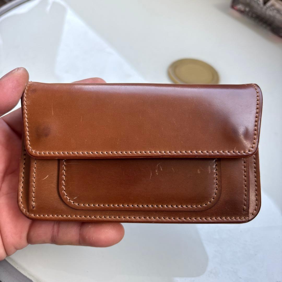 ロブスタレザー　シェルコードバンミドルウォレット