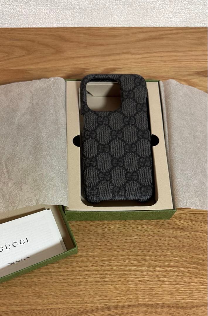 お値下げ❗️新品未使用GUCCIオフィディアアイホン15proケースGG柄ブラック