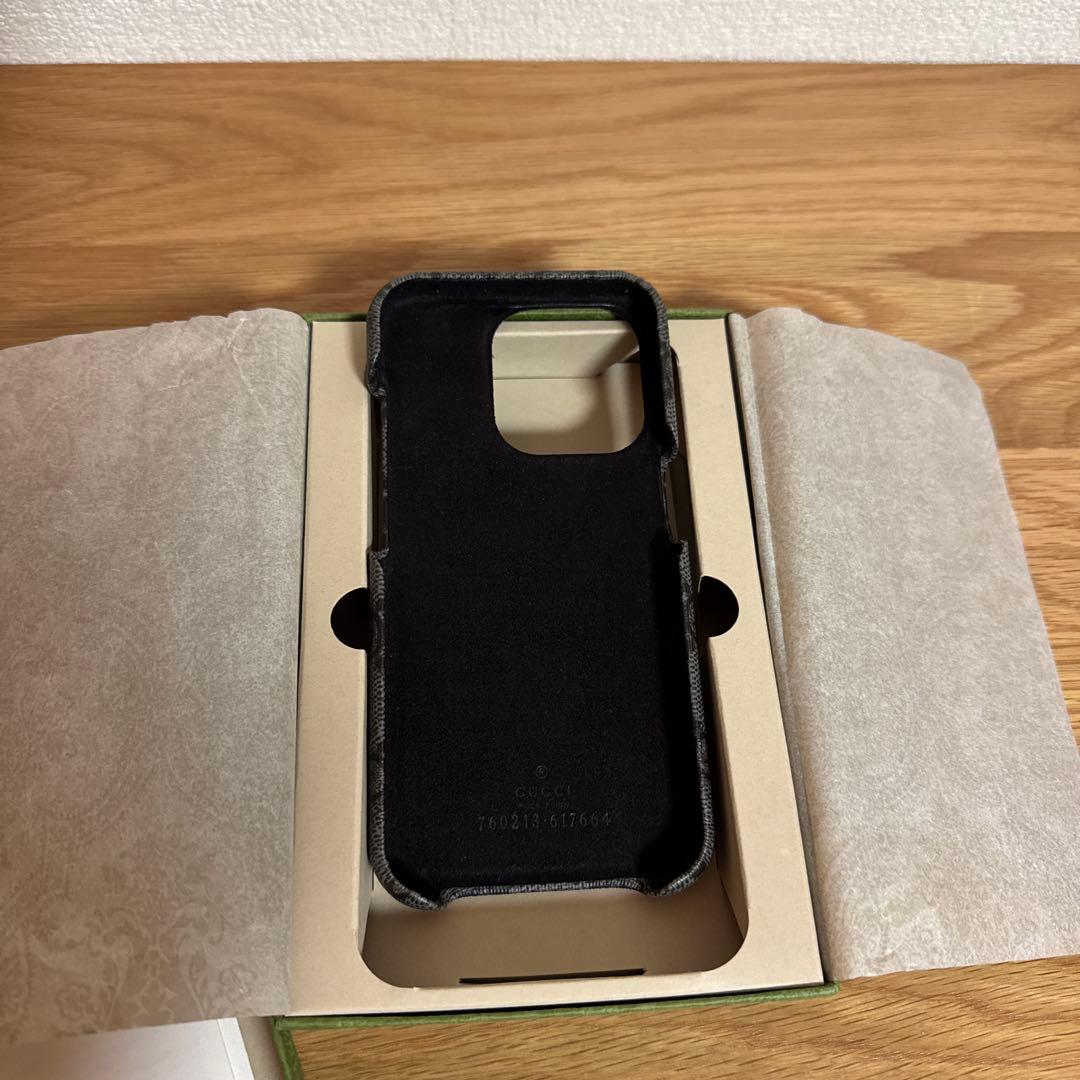 お値下げ❗️新品未使用GUCCIオフィディアアイホン15proケースGG柄ブラック