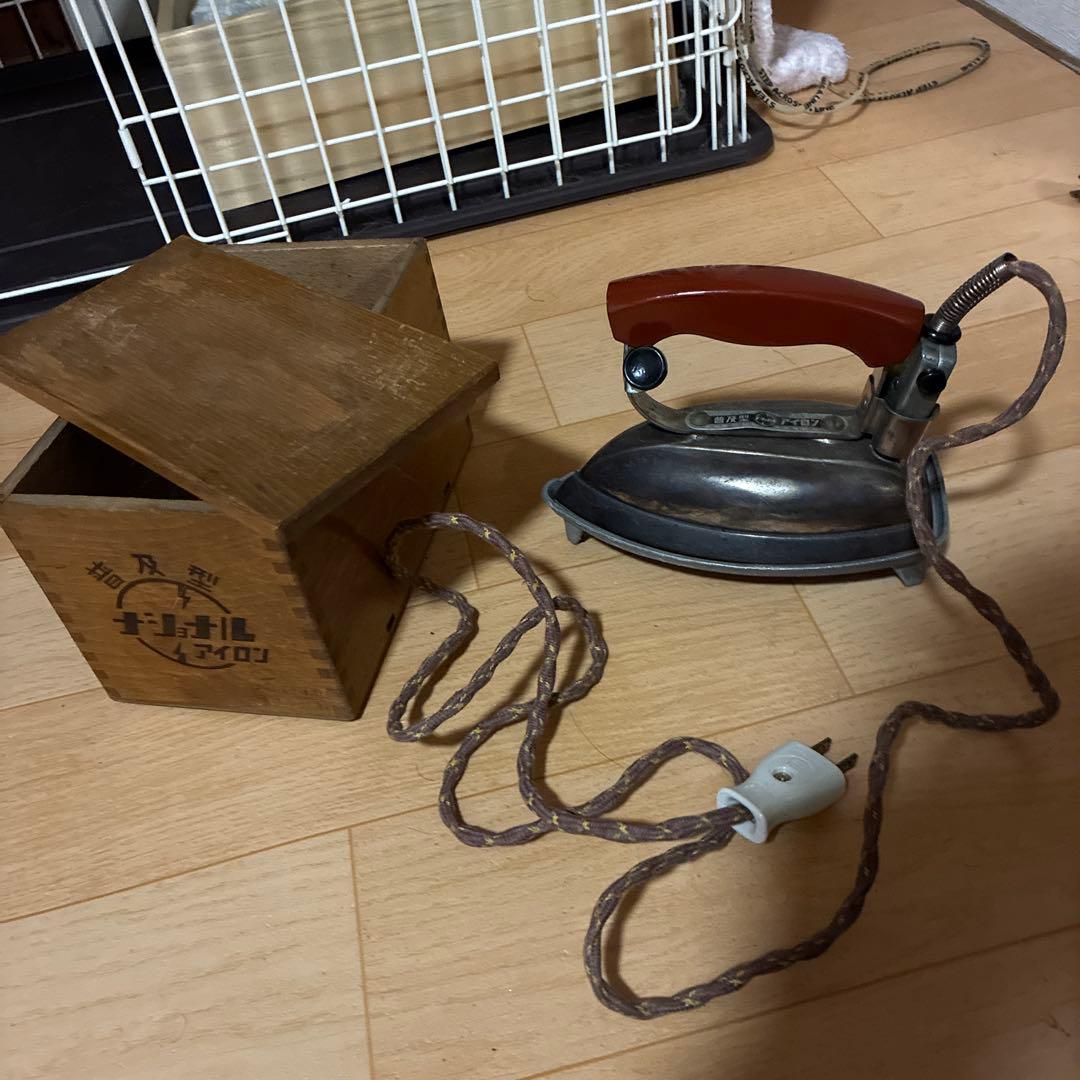 ナショナル　普及型アイロン