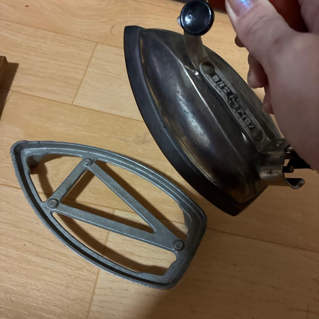 ナショナル　普及型アイロン