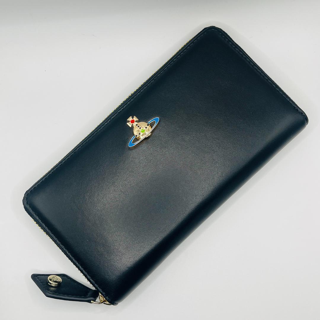 ペネロペ様　Vivienne Westwood 長財布 定番 おしゃれオーブ 黒