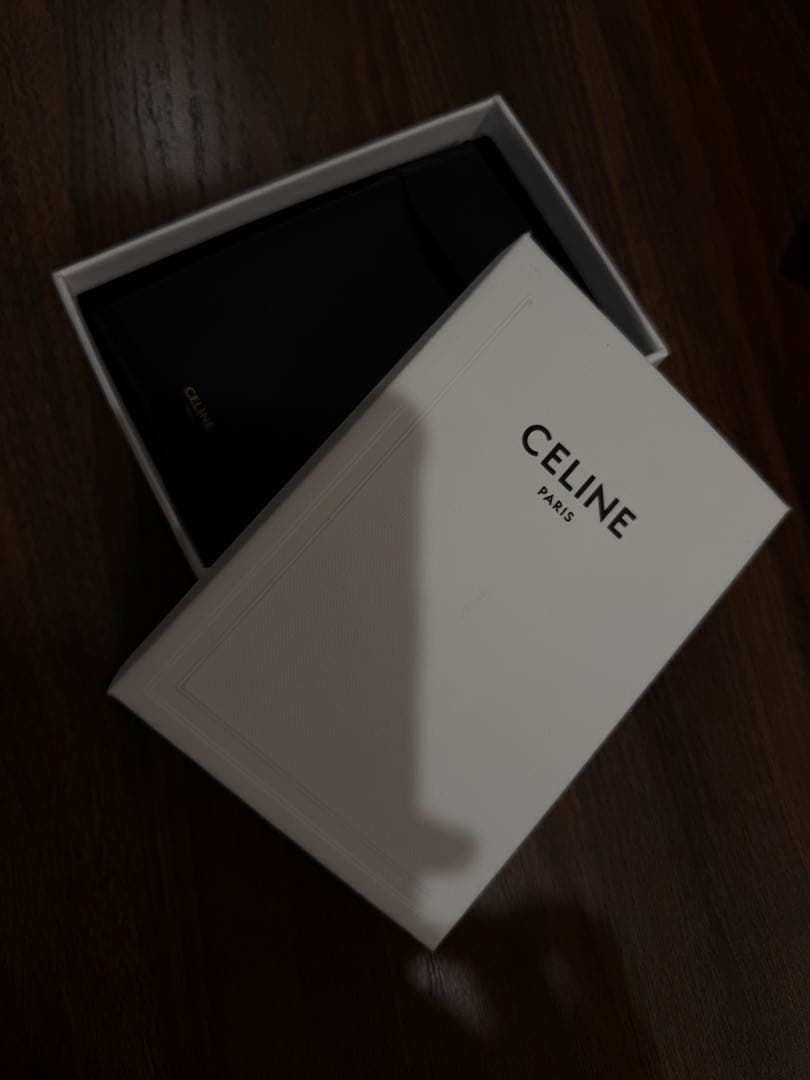 CELINE マイヨン トリオンフゴールド ネックレス ロゴデザイン