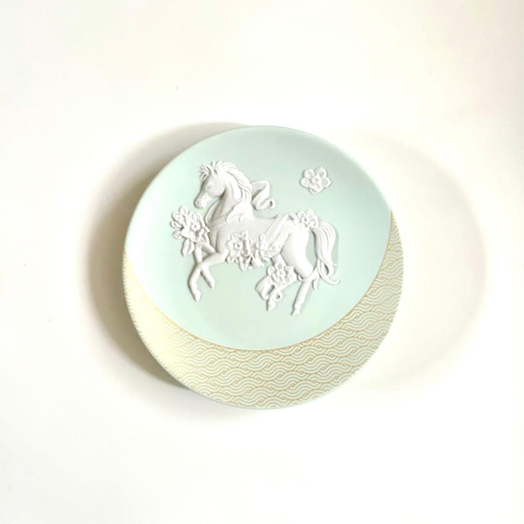 新品ウェッジウッド干支トレイ エトトレイ 午 2026ウマ 馬 ジャスパー