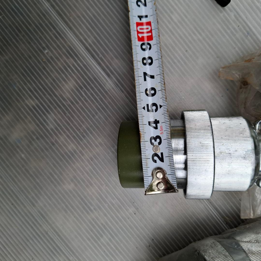 トレーラーのウイングの電源ケーブル3個セット