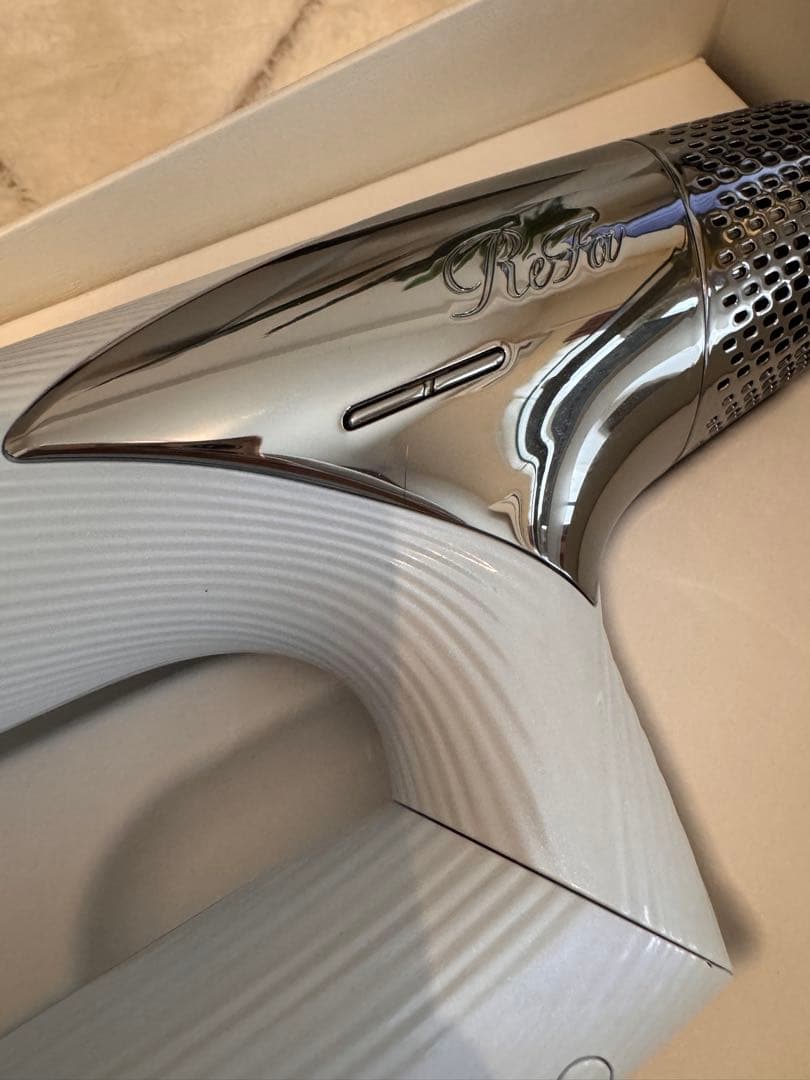 リファ　Refa ドライヤー　2023年製