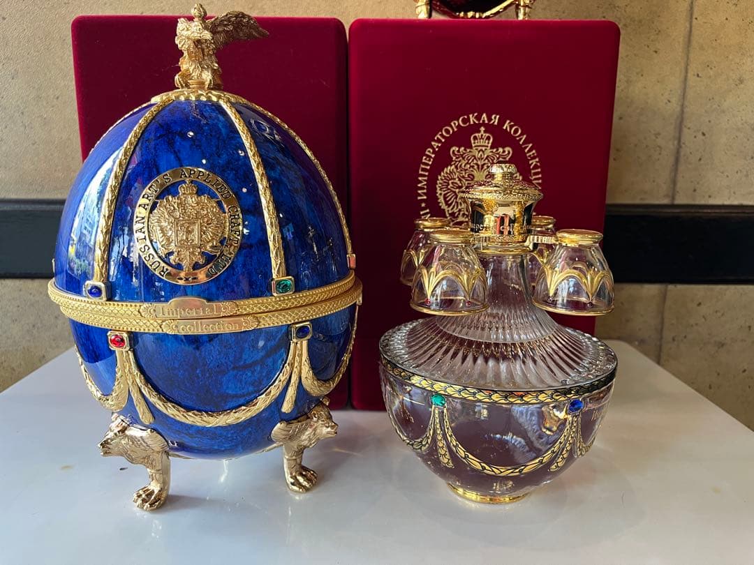 ラドガ　インペリアルコレクション　ウォッカ　サファイア／ルビー