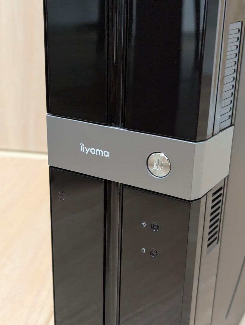 iiyama デスクトップPC i7-9700 Windows11