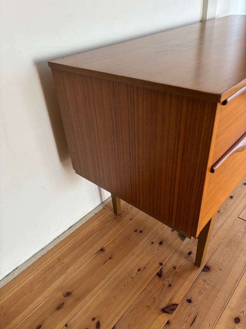 北欧ヴィンテージ　デンマーク　サイドボード