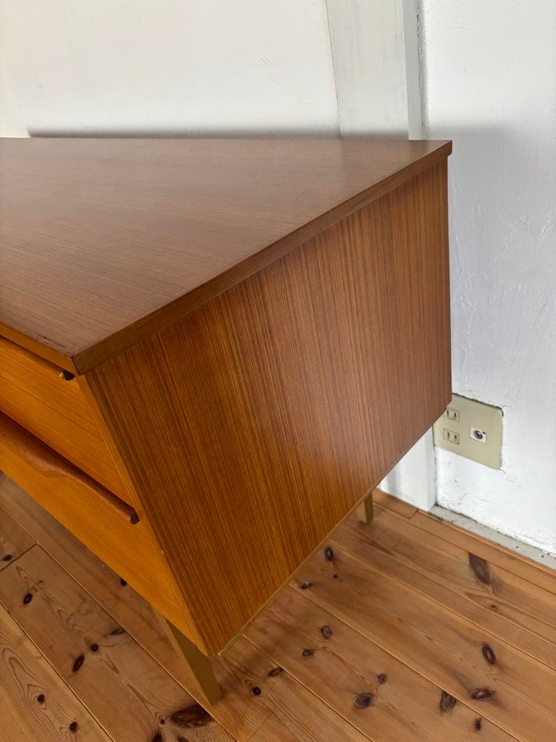 北欧ヴィンテージ　デンマーク　サイドボード