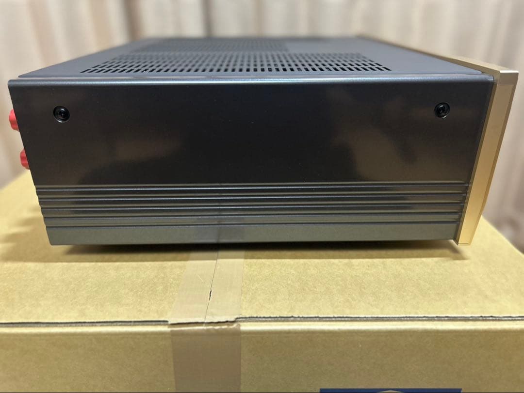 Accuphase E-380 アキュフェーズ