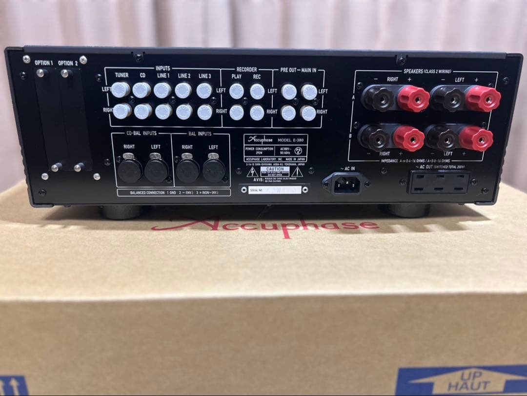 Accuphase E-380 アキュフェーズ