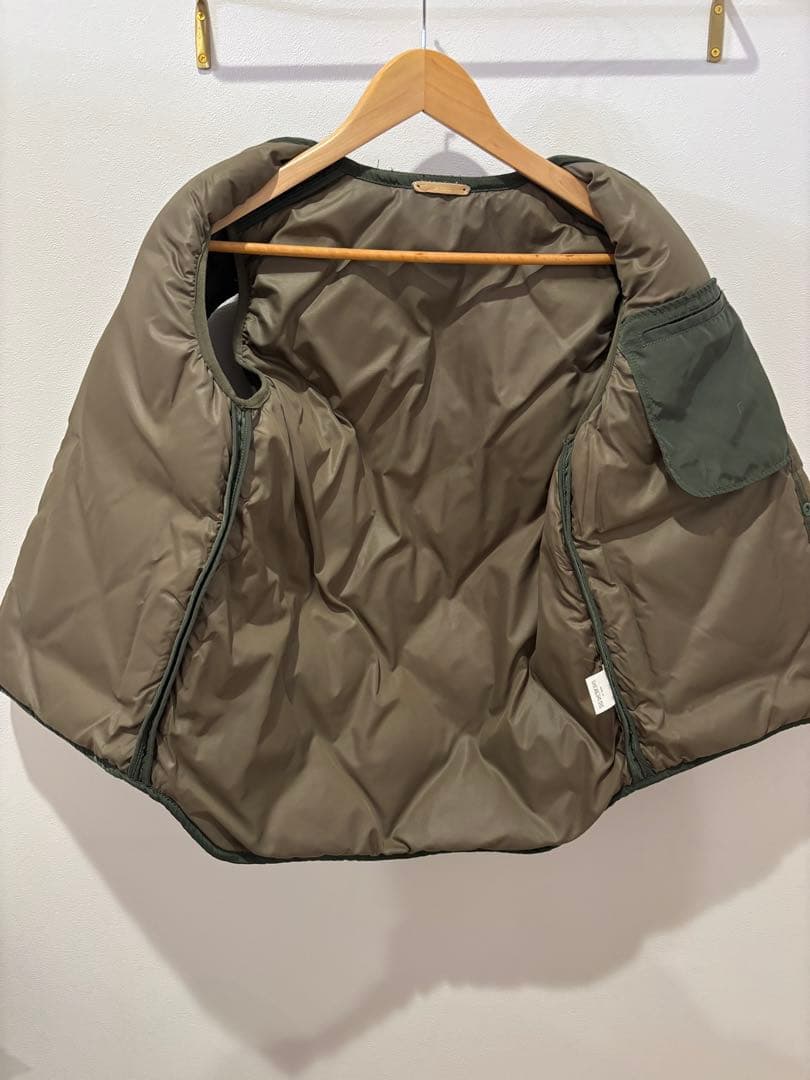 LA MOND. ダブルスナップ　キルティング　ダウンベスト　ラモンド