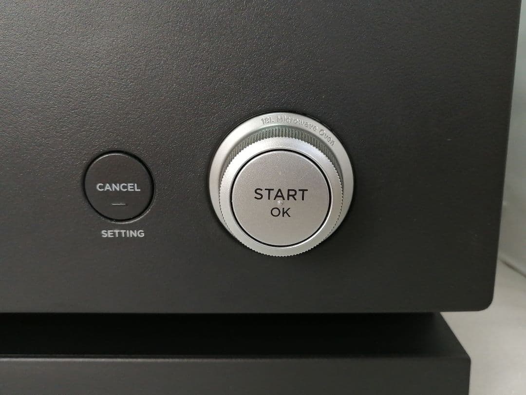 22年製 バルミューダデザイン　オーブンレンジ　K04A-BK