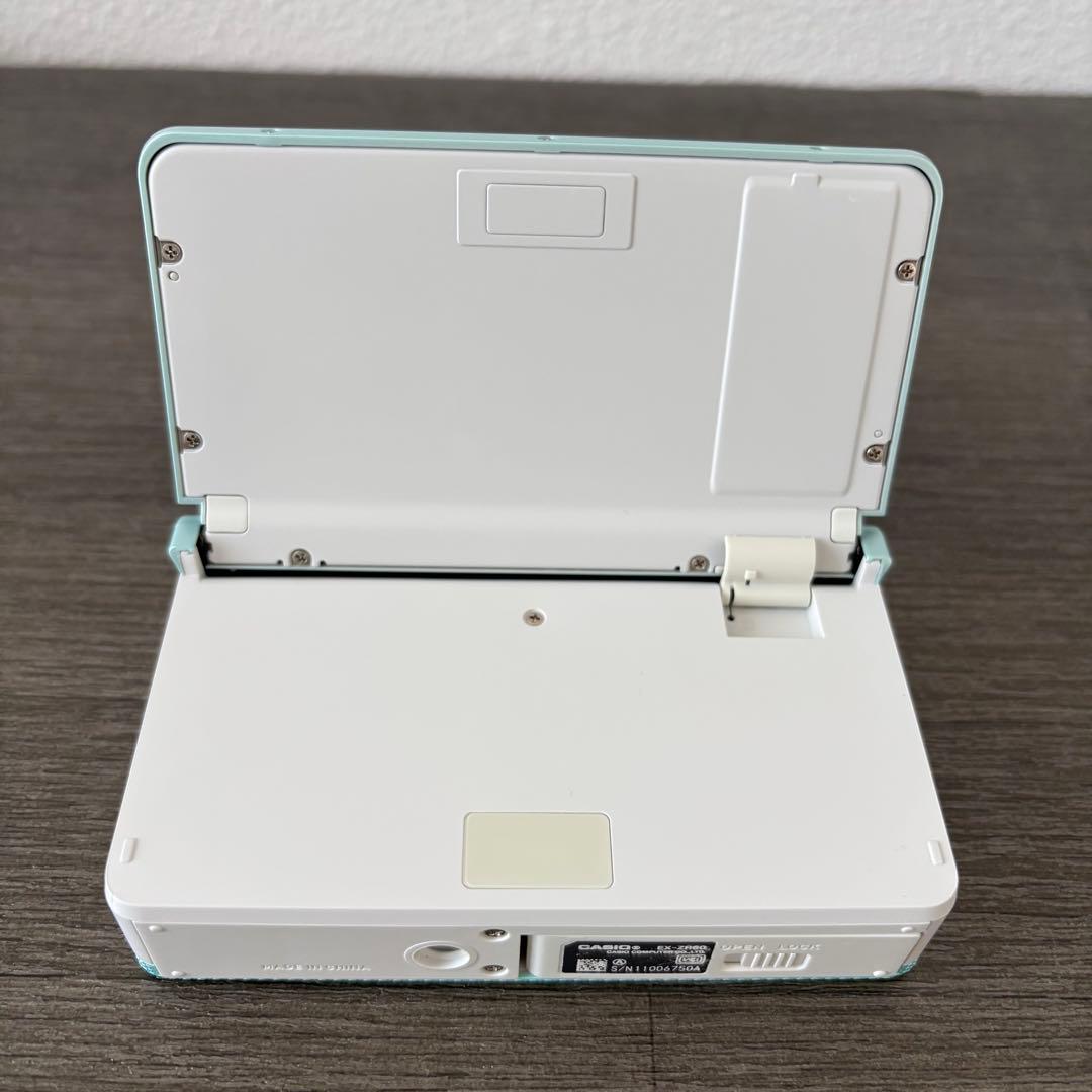 RT-175035 CASIO EXILIM EX-ZR60 デジタルカメラ