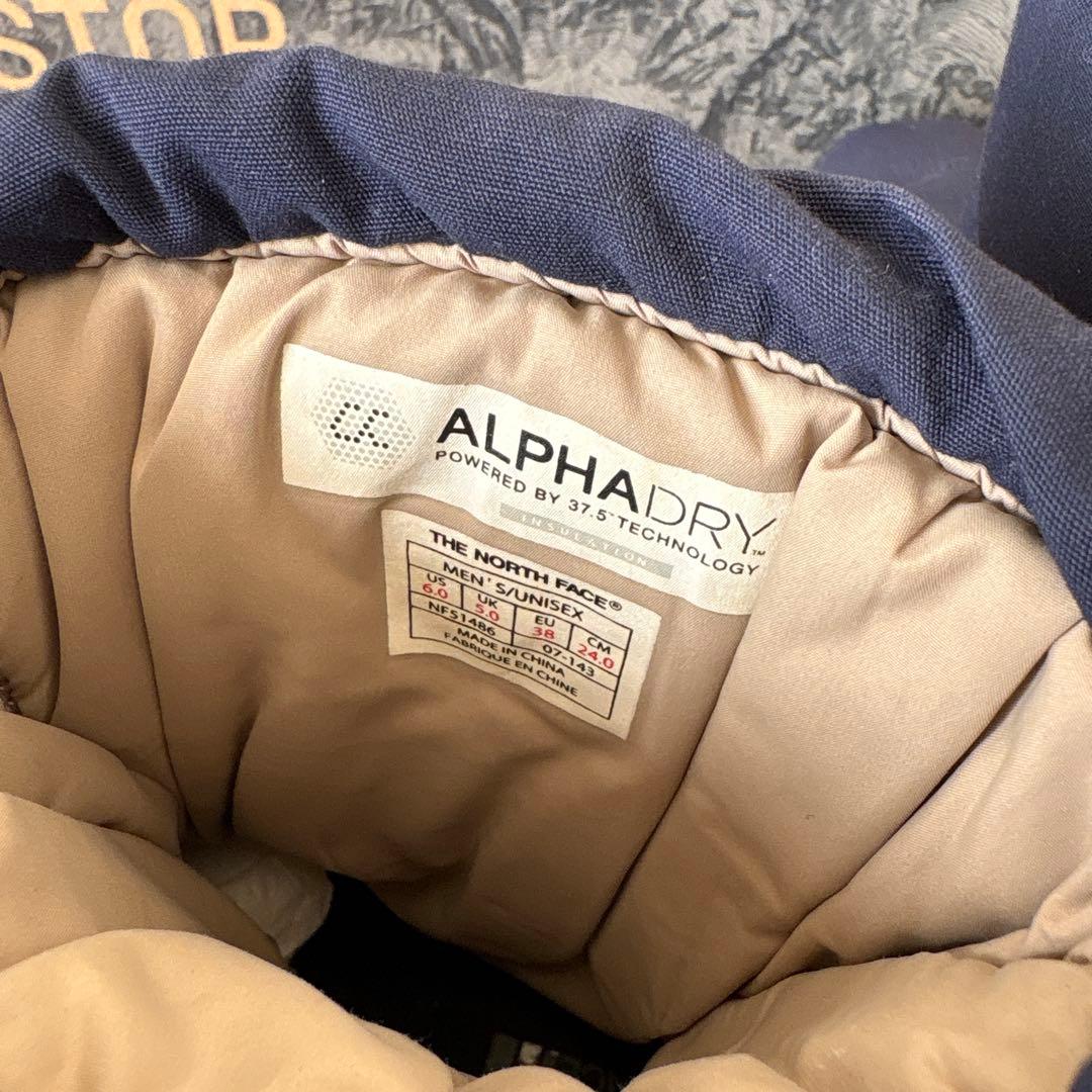 美品ノースフェイスTHE NORTH FACEヌプシ ブーツ24cm防寒ネイビー