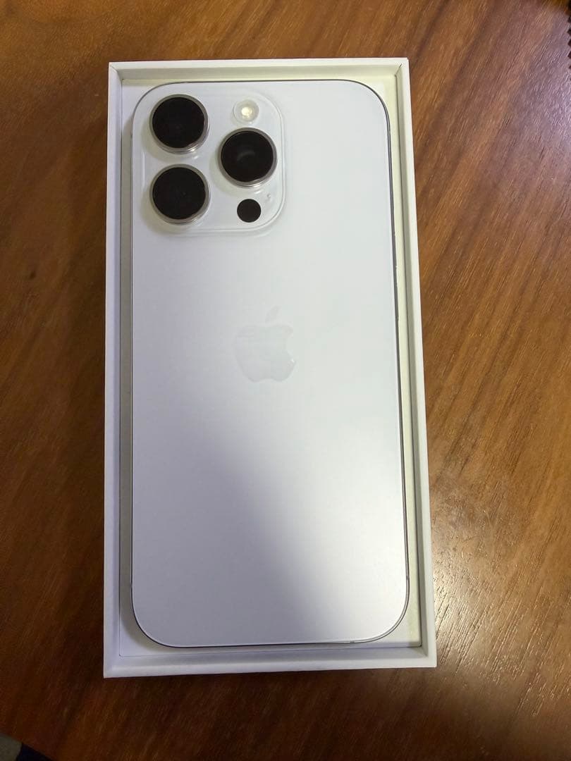 iPhone 16Pro 本体+ ケースセット+apple care+